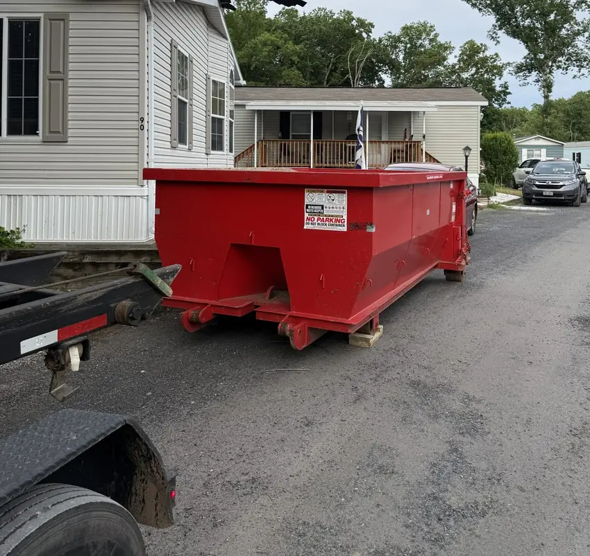 845 Dump N Haul - 10-Yard Dumpster